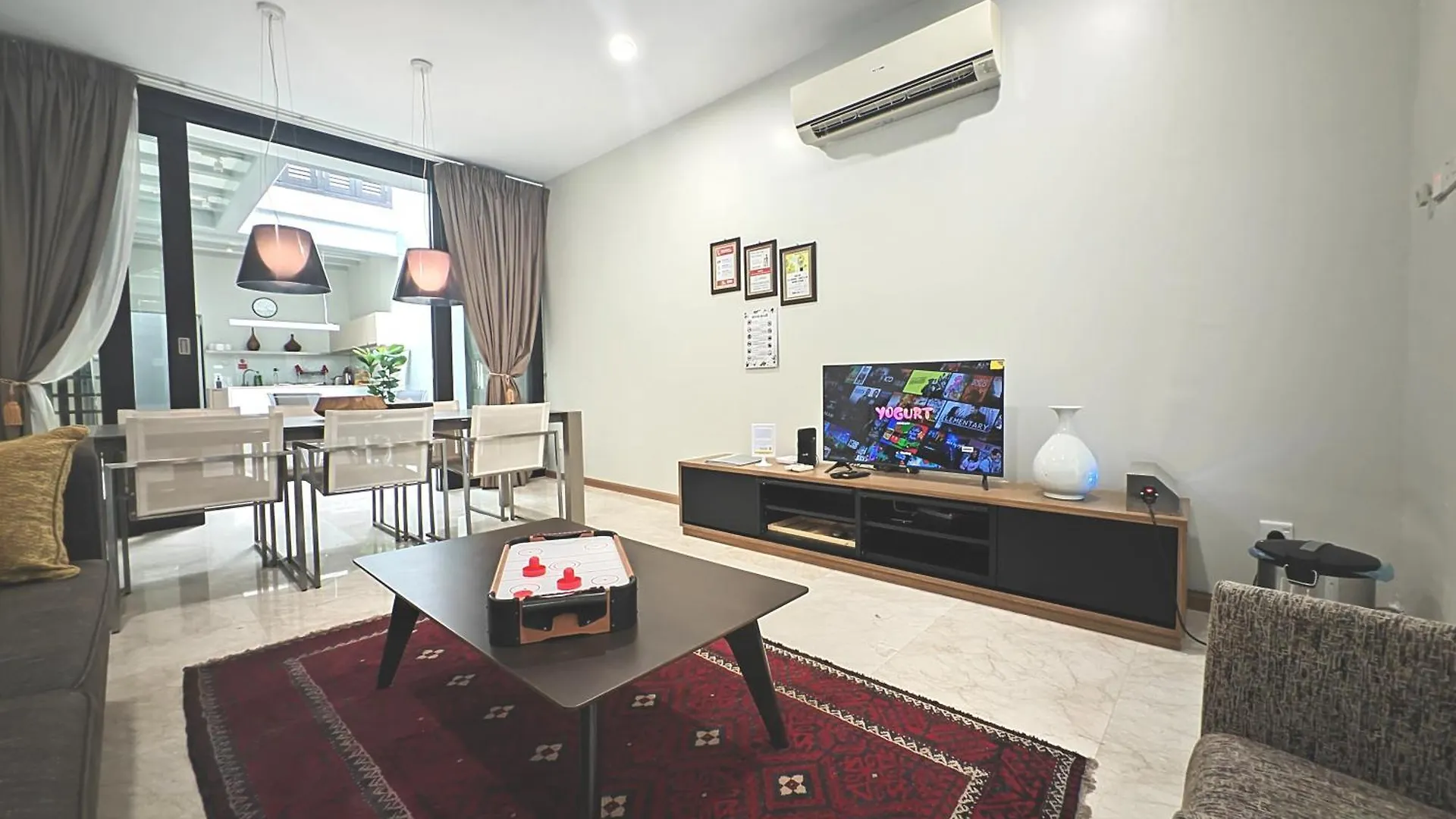 Cozy Home 3Br 8Pax The Prive Malacca Jonker Street